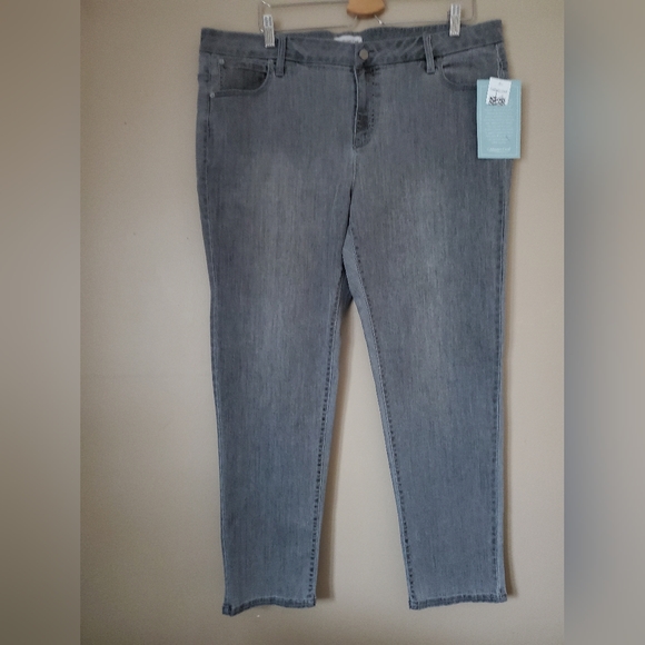 NWT Coldwater Creek the Creek Black Mid Rise Slim Fit Pants Sz 18W - Picture 2 of 7